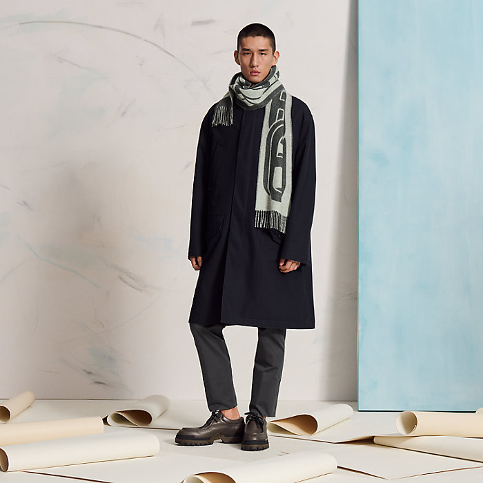 カシミヤマフラー 《マイヨン》 TGM | Hermès - エルメス-公式サイト カシミヤマフラー 《マイヨン》 TGM | Hermès - エルメス-公式サイト